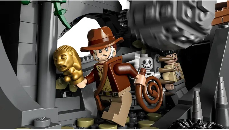 Конструктор LEGO Indiana Jones Temple of the Golden Idol 77015